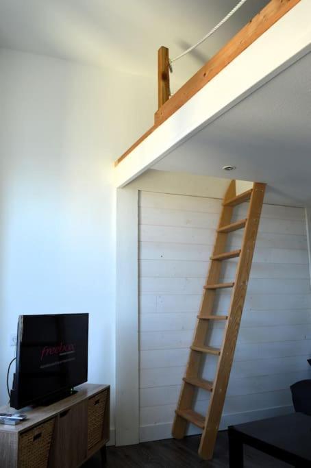 Le Joffre - Studio Sur La Digue En Centre Ville Arromanches-les-Bains Eksteriør bilde