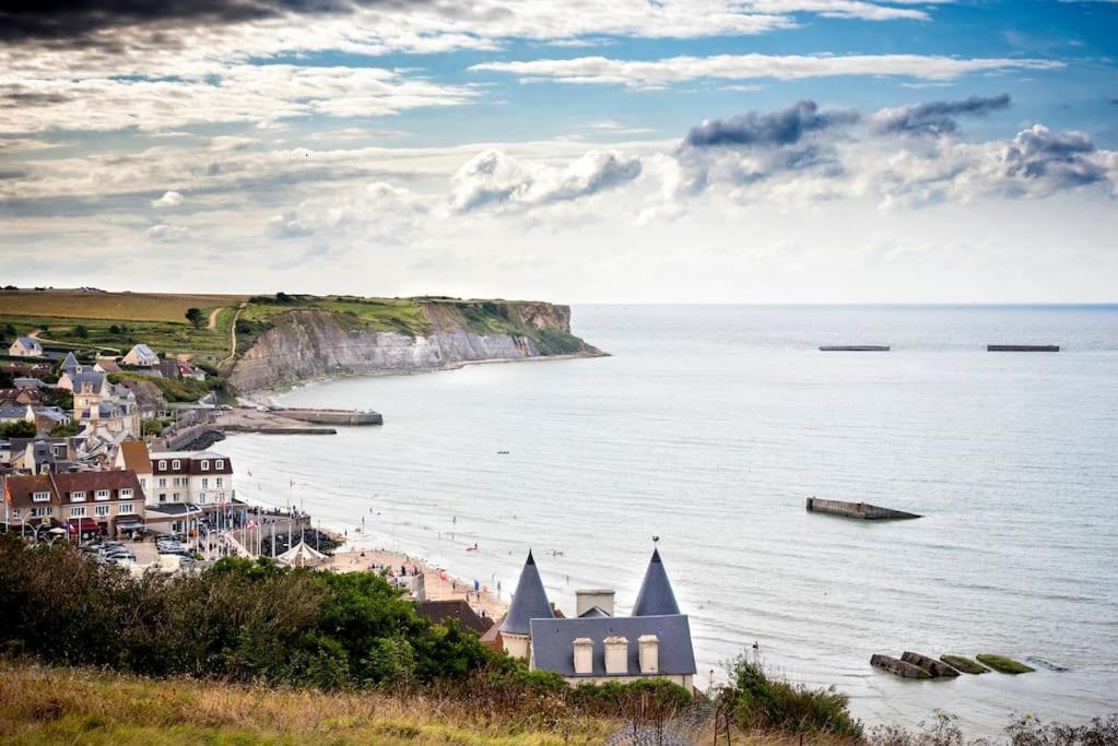 Le Joffre - Studio Sur La Digue En Centre Ville Arromanches-les-Bains Eksteriør bilde